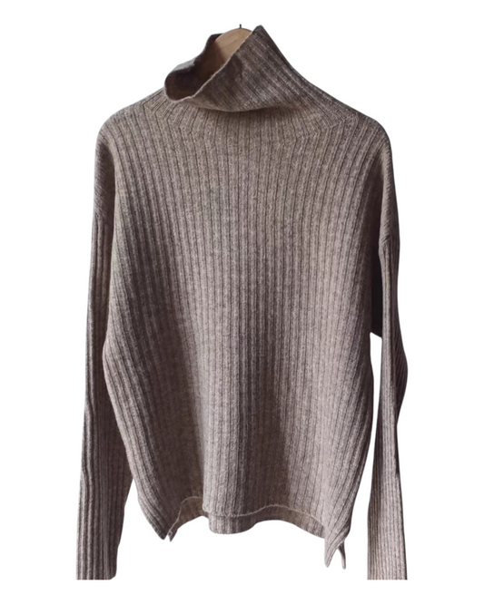 Long-Sleeved Ribbed Cashmere Turtleneck Sweater