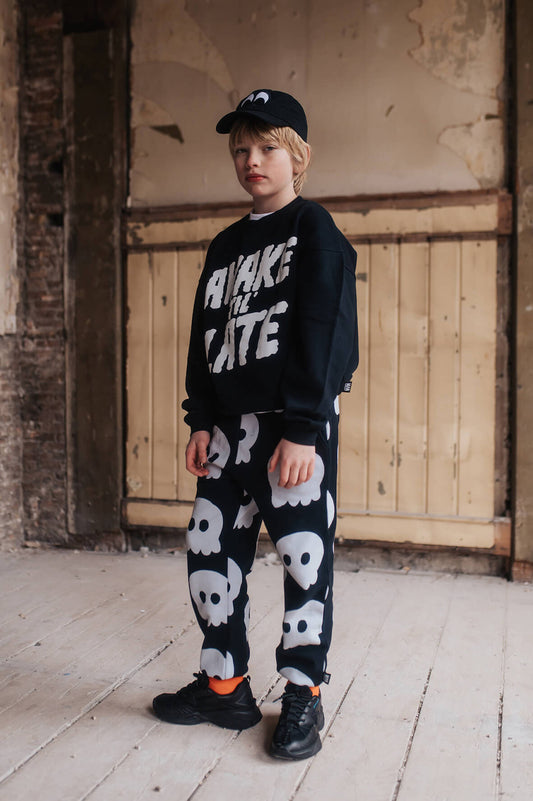 Sweats à capuche gris avec texte