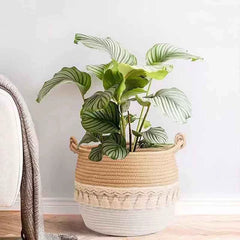 Storage basket with Tassels