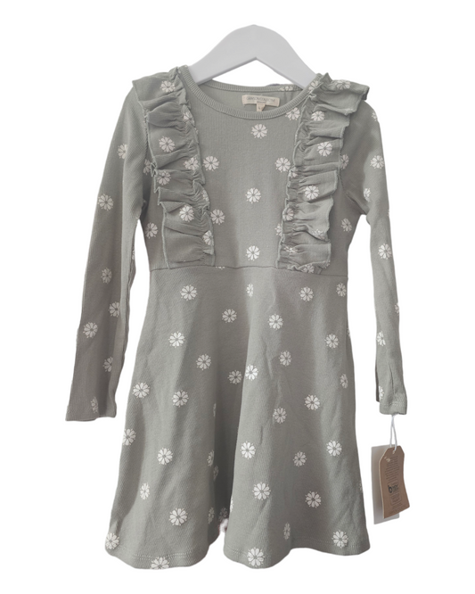 Long-Sleeved Dress with Flower Pattern and Ruffles