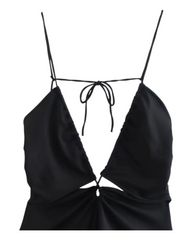 Maillot de bain une pièce noir à décolleté plongeant