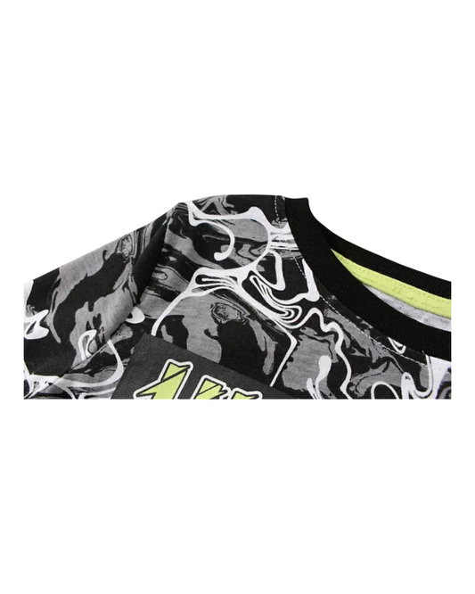 Graphic T-shirt with Rippled Pattern