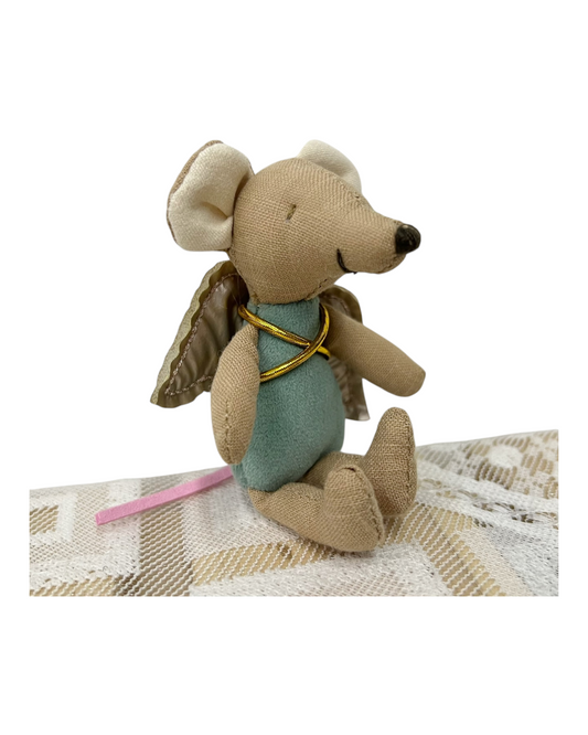 Mouse toy with Wings