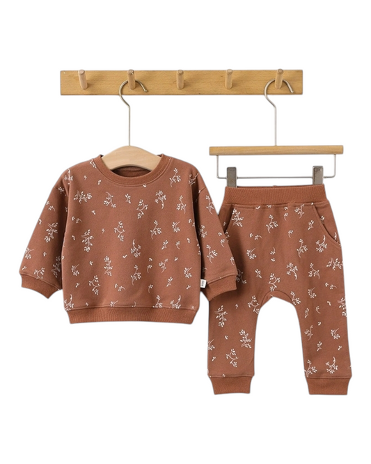 Girls' Sweater and Pants Outfit Set with Flower Pattern