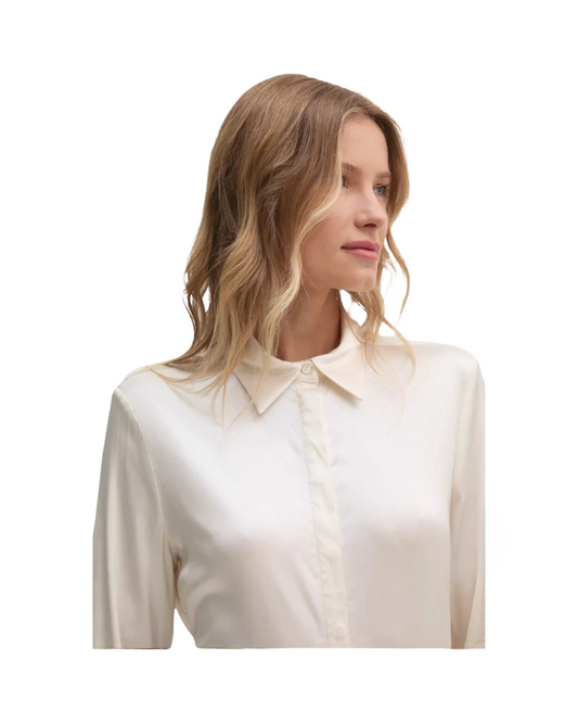 Soft Silky Long Sleeve Shirt – Smooth & Lightweight Comfort